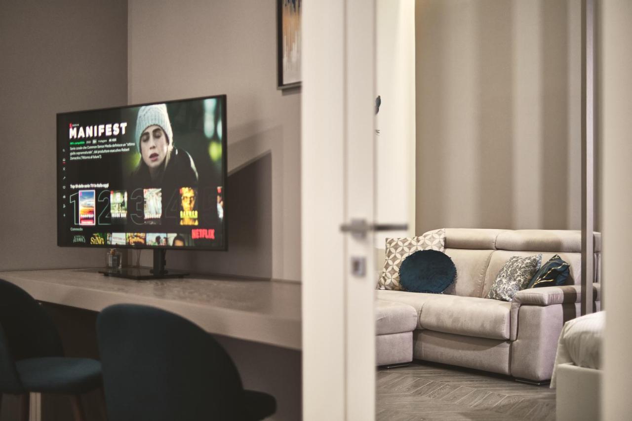 Miche Luxury Home - Appartamento Vista Mare A 트라니 외부 사진
